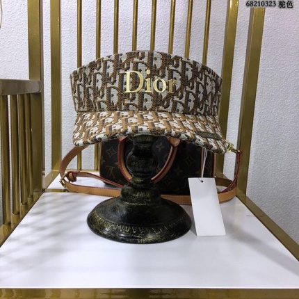 Dior Hats in 143855