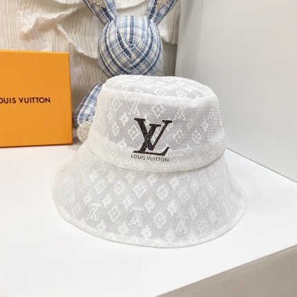 Louis Vuitton  Hats in 143930