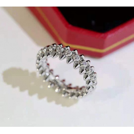 Cartier Earring in 144720