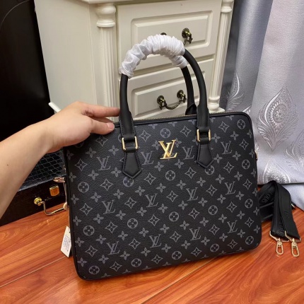 Louis Vuitton AAA quality Briefcase For Men in 145183