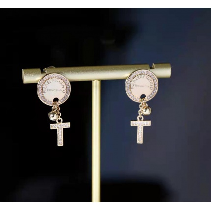 Tiffany Earring in 145260