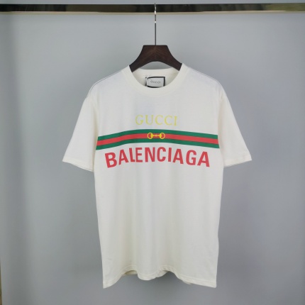 New Arrivals Balenciaga T-shirts in Oversize in 145352