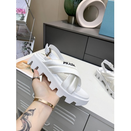 Prada Sandals For Women in 145619