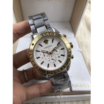 versace multifunctional men's watch Japanese movement 42MM in 145657