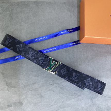 Louis Vuitton AAA Belts in 145950