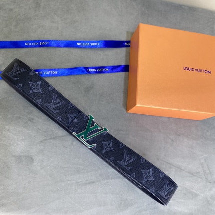 Louis Vuitton AAA Belts in 145951