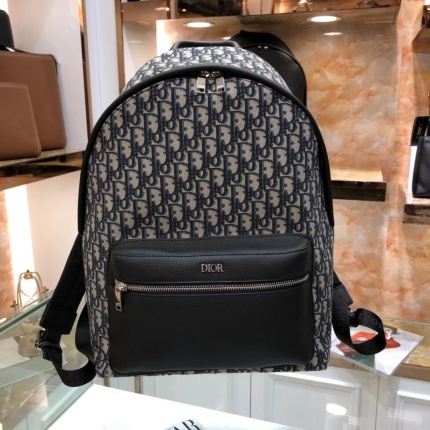 Dior Backpack Bags in 145986
