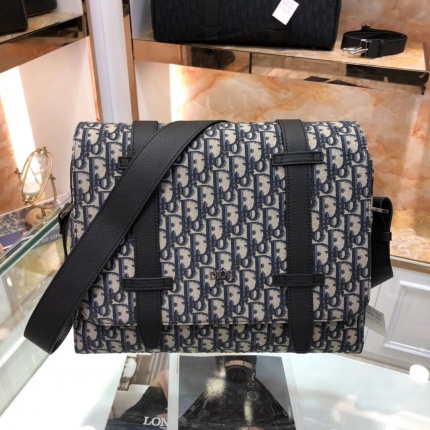 Dior AAA quality Bags For Men in 146001