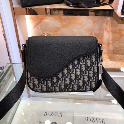 Dior AAA quality Bags For Men in 146004