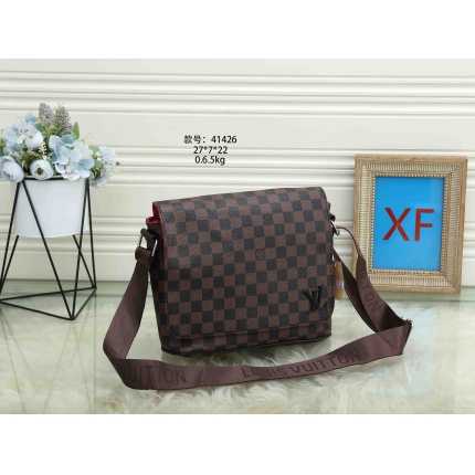 Louis Vuitton Cross Bags Men in 146210