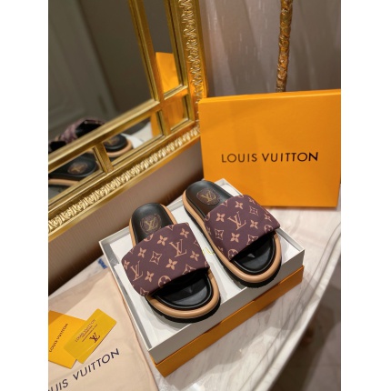 New Arrivals Louis Vuitton Slippers Size 35-46 in 146328