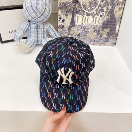 Gucci Hats in 146488