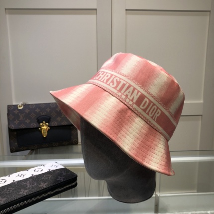 Dior Hats in 146553