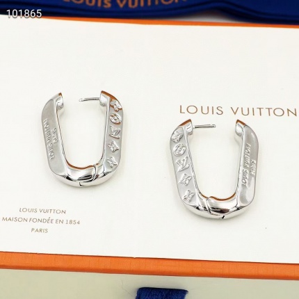 Louis Vuitton Earrings in 146907