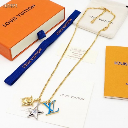 Louis Vuitton Necklace in 146925