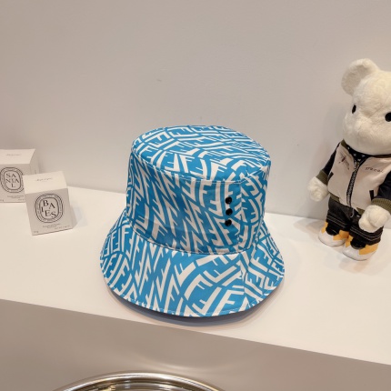 Fendi Hats in 147079