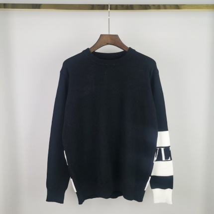 New Arrivals Valentino Sweaters For Men in 147534