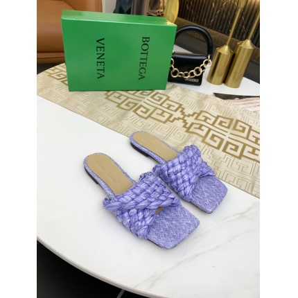 Bottega Veneta Slippers For Women in 147575