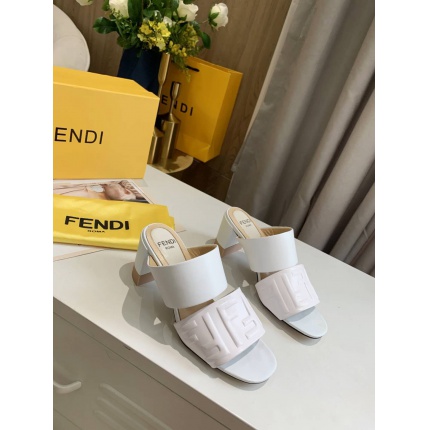 Fendi Slippers For Women in 147642