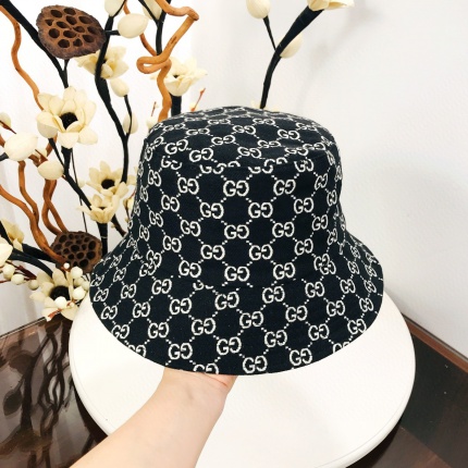 Gucci Hats in 149061