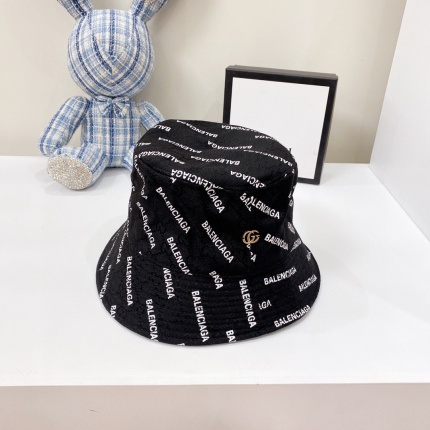Gucci Hats in 149065