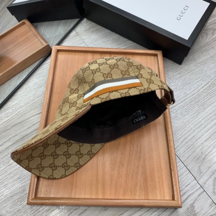 Gucci Hats in 149076