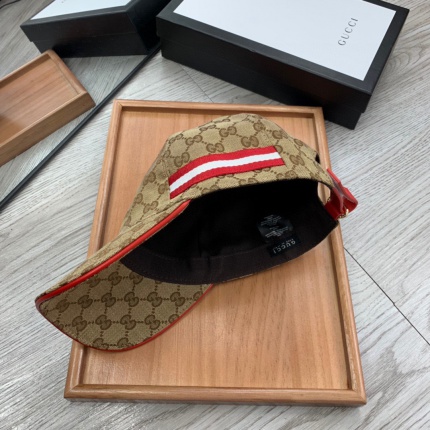 Gucci Hats in 149079