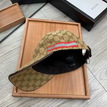 Gucci Hats in 149085