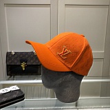 Louis Vuitton  Hats in 149103