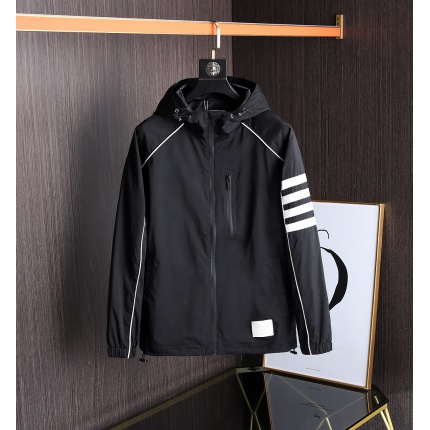 Thom Browne Jackets for Men in 149160