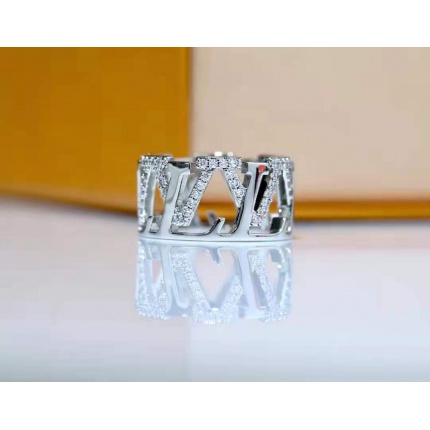 Louis Vuitton Rings in 149207
