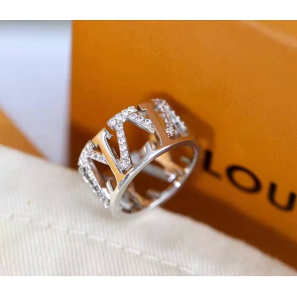 Louis Vuitton Rings in 149208