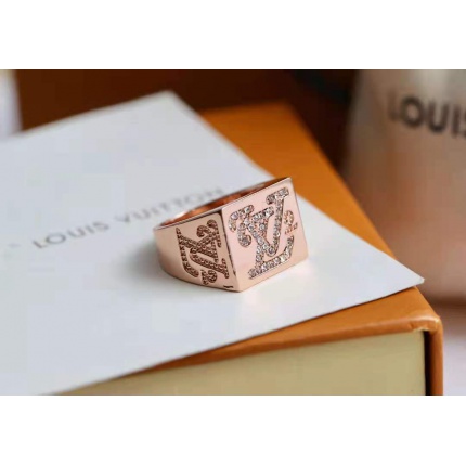 Louis Vuitton Rings in 149211
