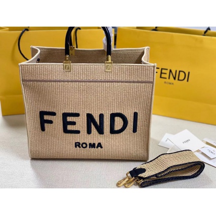 Fendi AAA+++ Handbags in 149452