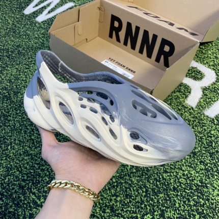 Adidas Yezzy Sandals Size 35-46 in 149690