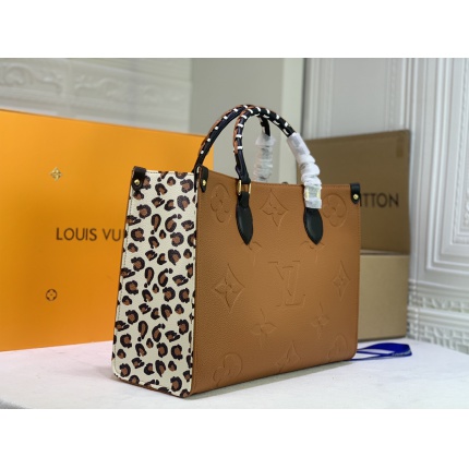 Louis Vuitton AAA Quality Handbags in 149745