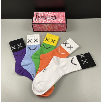 New Arrivals Dior Socks A pack in 149803