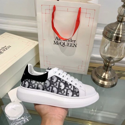 New Arrivals Alexander Mcqueen Sneakers Size 35-46 in 149904