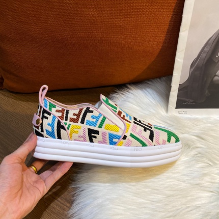 New Arrivals Fendi Sneakers For Women in 149907