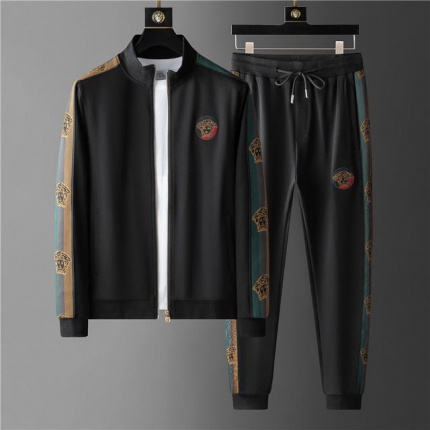 Versace Tracksuits for Men in 150073