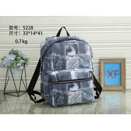 Cheap Louis Vuitton Backpacks in 150447