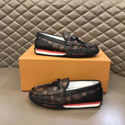 Louis Vuitton Original quality Racer Shoes For Men in 150468