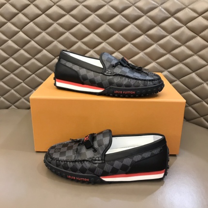 Louis Vuitton Original quality Racer Shoes For Men in 150471