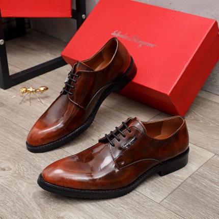 Ferragamo Dress Shoes For Men in 150487