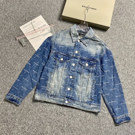 New Arrivals Balenciaga Jeans Jackets For Unisex in 150628