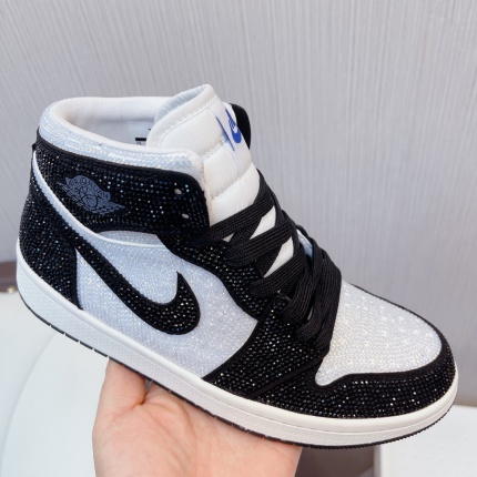 New Arrivals Jordan 1 Iced Sneakers For Women in 150718