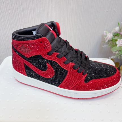New Arrivals Jordan 1 Iced Sneakers For Women in 150722