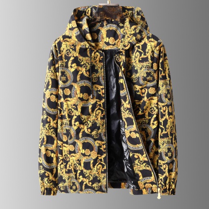 Versace Thin Jackets For Men in 150759
