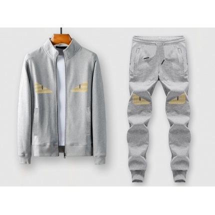 Fendi Tracksuits for Men in 150791