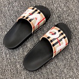 Burberry Slippers For Men in 150898